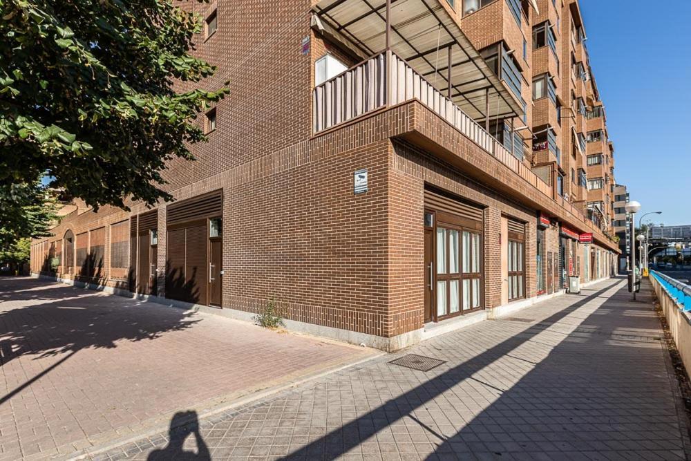 Exyca Embajadores Madrid Eksteriør billede